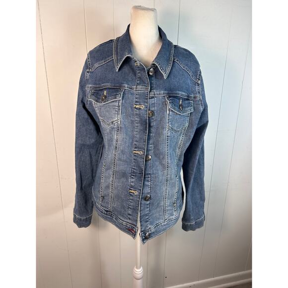 Wrangler Authentic women’s blue jean denim size large jacket - Picture 1 of 5